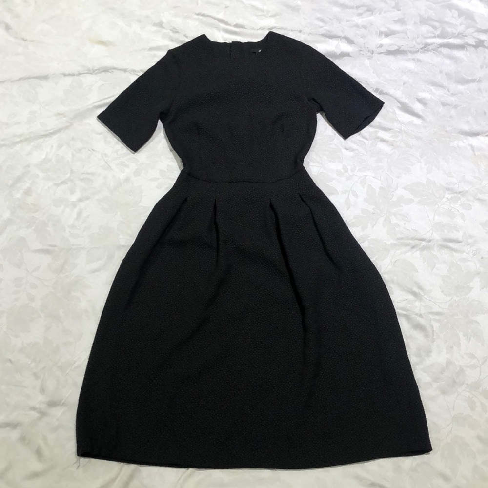 H&M Knee Length Dress